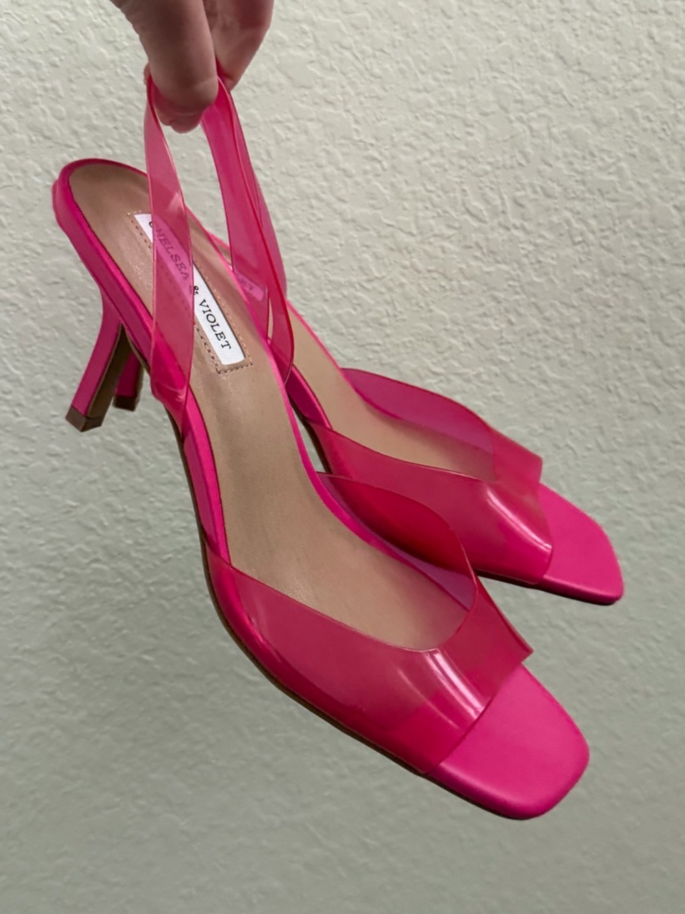 Chelsea & Violet Hot Pink Slingback Heels